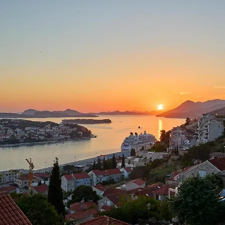 Hedera Estate, Hedera A28 Dubrovnik