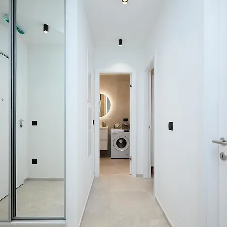 Hedera Estate, Hedera A28 * Дубровник