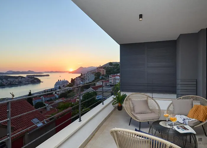 Hedera Estate, Hedera A28 * Dubrovnik